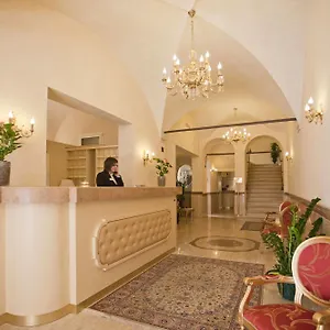 3* Otel Cavour